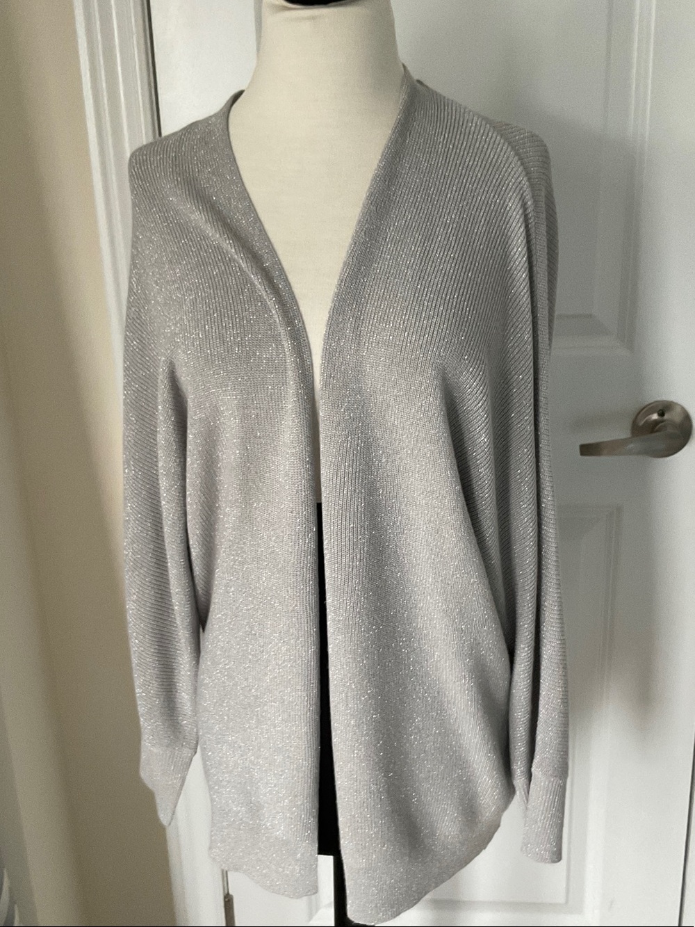 Dex Silver Metallic Open-Front Cardigan size small euc